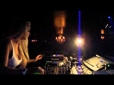 Dj Metzker Viktoria @ Club Boa, Krk Croatia 5.8.11.