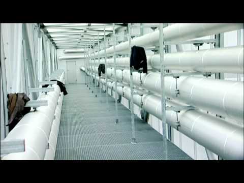 No° 02.3 Asleep - How To Put On A Jacket - A sHOWTOgo.ch by Stadtklang