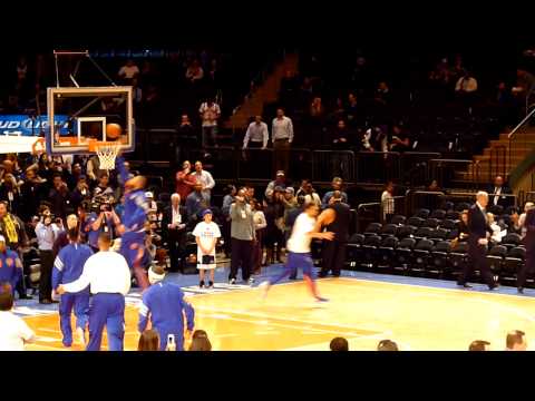 Pregame warmups prior to Jeremy Lin's first NBA start; Jazz at Knicks, February 6, 2012