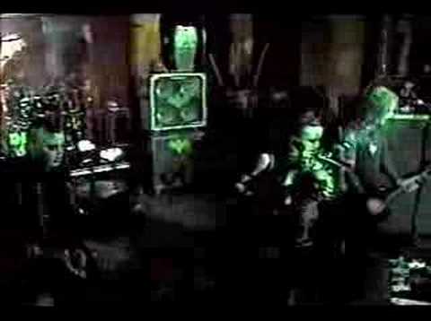 DEATH BECOMES YOU INTRO BY MOSELY & HAIG! SCREAMFEST 2004!
