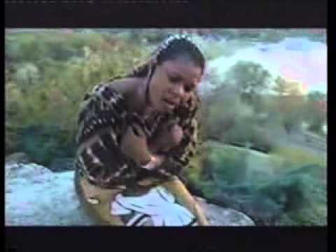 Mimi Mavatiku   Yawe