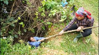 Download lagu A Kind Single Mother Helps Others but Is Driven Away and Loses Her Shelter Again mp3