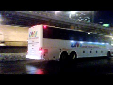 ÔNIBUS UNION TOUR EXPRESS EM NOVA IORQUE, PERTO DA AUTORIDADE PORTUÁRIA