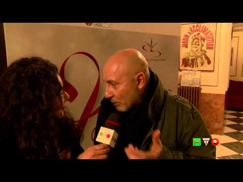 A Teatro con il Cuore - Intervista a Maurizio Battista - www.HTO.tv