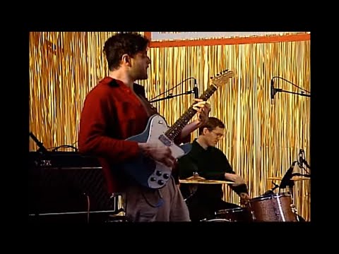 Protomartyr - Fun In Hi Skool (Live - Official Video)