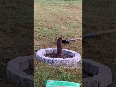 Telescoping flag POLE base
