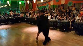 Carlos Espinoza y Noelia Hurtado / Milonga de los Domingos / 18-02-2018