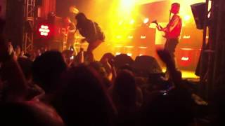 True Shred Guitar - Sleigh Bells @ Granada Theater