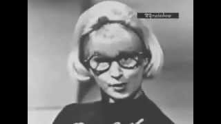 THE GIRL WITH THE HORN RIM GLASSES - Carole Shelyne