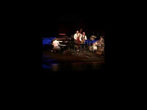 Branford Marsalis Quartet feat. Kurt Elling - A Practical Arrangement (Sting)