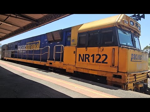 1AM8 up JBRE The Overland (NR122, 7V), Adelaide to Melbourne, 1415, 25/1/26, Horsham VIC 