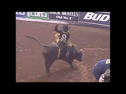 Corey Navarre vs Wilder Thing - 99 PBR Guthrie (85 pts)