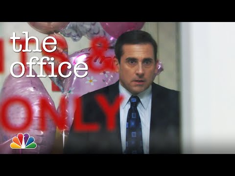 Michael Walks in on Pam Giving Birth - The Office