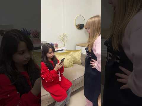 ΕΜΑΘΑ ΟΤΙ ΣΥΝΑΝΤΗΣΕΣ ΚΑΠΟΙΟΝ 😂 #andriana #andrianastar #funny