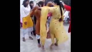 Saraiki Dasi Girls Dance In Dera Ghazi Khan