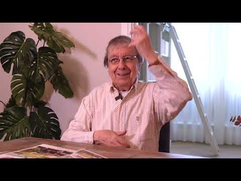 WHAT INFLUENCED YOUR UNIQUE BASS PLAYING STYLE?