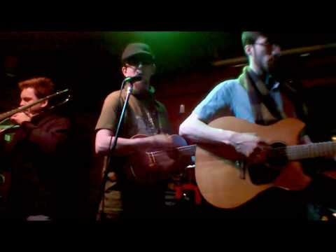 The wEiRd BeArDs - 'With A Lyme' / 'Weird Beard' live at Hot Rod's