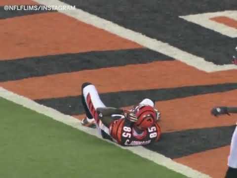 That time when @ochocinco tried to blindside Ray Lewis 😅 (via @nflfilms)