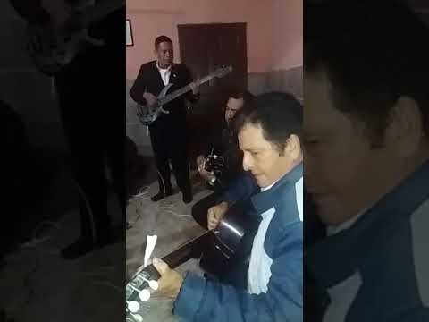 Catalino Gill en vivo "Amar y Vivir"