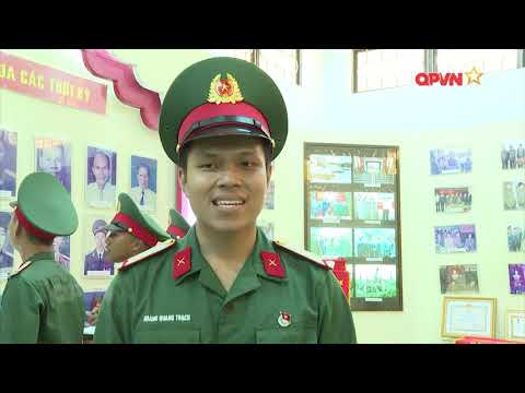Giáo dục truyền thống cho chiến sĩ mới