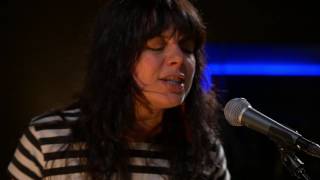 The Coathangers - Squeeki Tiki (Live on KEXP)