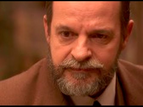 Will Raimundo abuse his power to free his daughter?