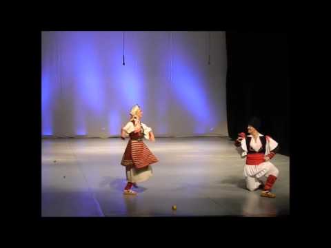 Sasvim običan Balkanski dan - Lujo Davičo