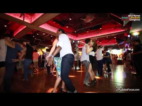 Felipe&Alexa Bachata Free Dance@ 2014 Korea salsa & Bachata congress WELCOME PARTY