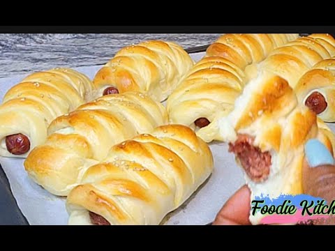 Easy Cheesy Sausage Bread (Pig in a Blanket) Recipe – Warm, Soft & Satisfying!