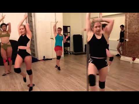 It's a Pole Dancing Christmaaas!! Lovely Christmas pole routine at London Dance Academy