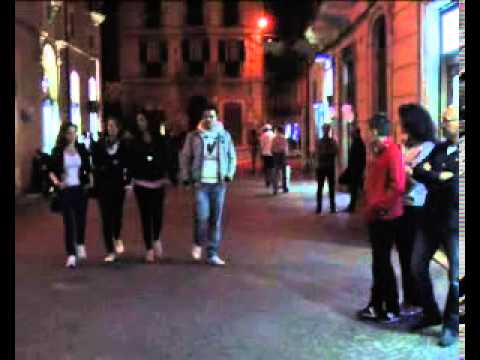 ONDA TG 5.08.2013 - PRESENZE TURISTICHE GIOSTRA CAVALLERESCA A SULMONA