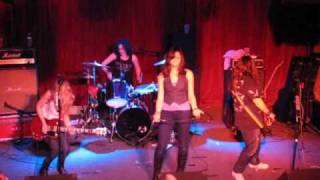 The Donnas - Get Off - Live from The Note, West Chester, PA - 3/27/10