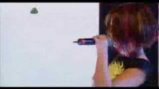 Girls Aloud - Mars Attack (TOTP Saturday)