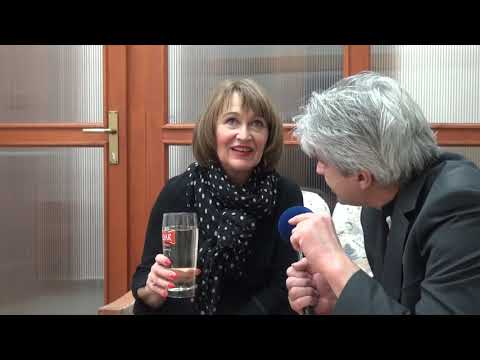Exkluzivně petra Černocká - rozhovor + vystoupení na plese JHK PRachatice, FullHD