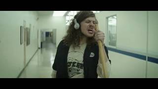 Iggy Azalea - Black Widow escena Zombie intro movie