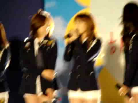 090922 SNSD Interview & Hyoyeon's Birthday Fancam