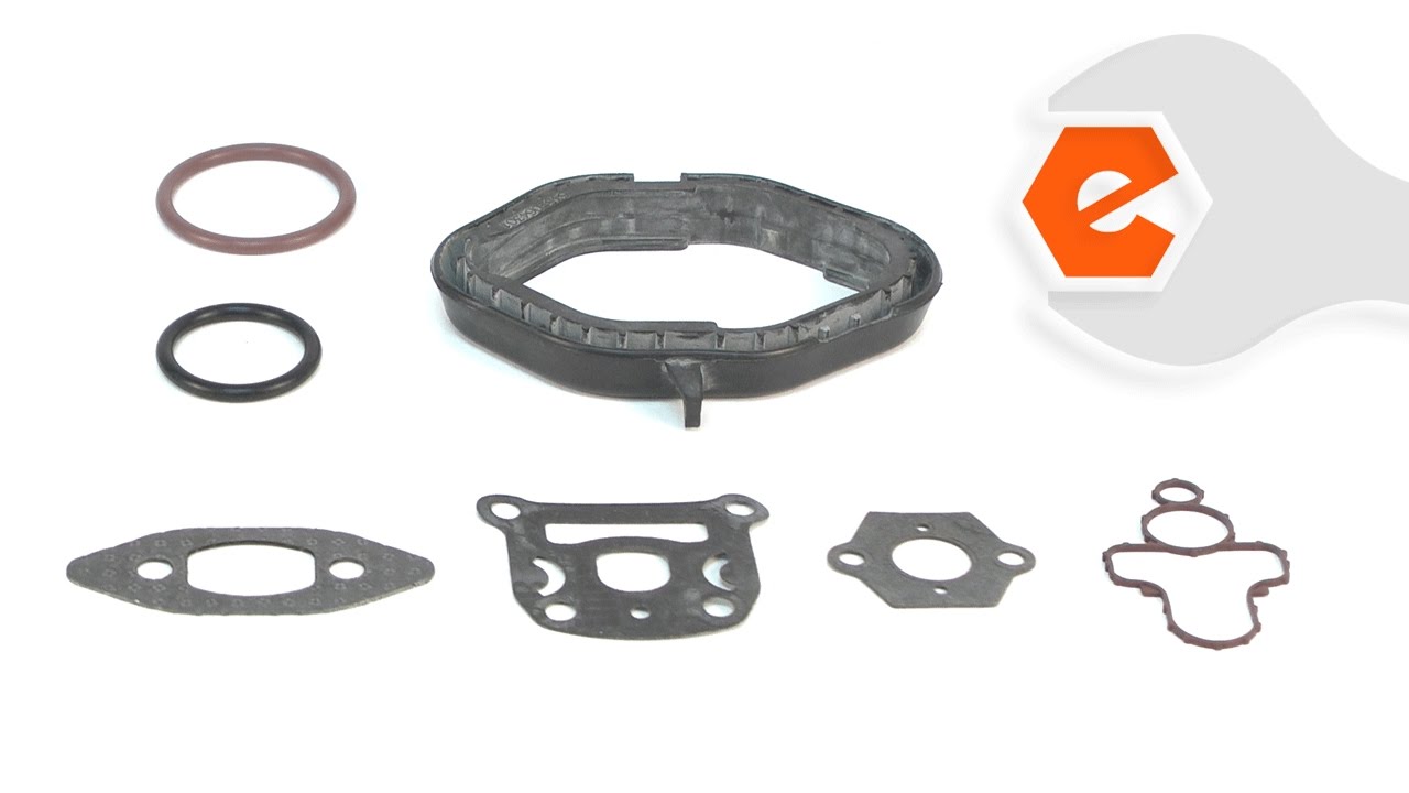 Replacing your Poulan Chainsaw Gasket Set