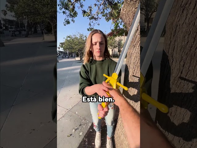 Vídeo relacionado con pclapora 10 Piezas Espadas Inflables, 60 cm Inflables de Juguete de Espada Pirata, Espadas de Plástico para Niños, para Halloween Tema Pirata Juego de rol Juegos de Fiesta Decoraciones