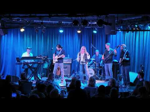 Bluewater Creek covers Cris Jacob's "Jack the Whistle and the Hammer" at Hey Nonn