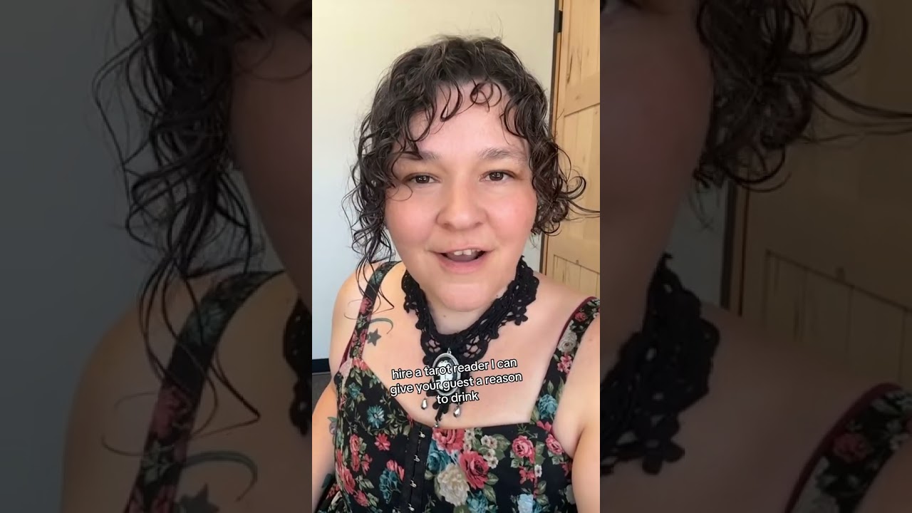 Promotional video thumbnail 1 for Intuitive Tarot Reading