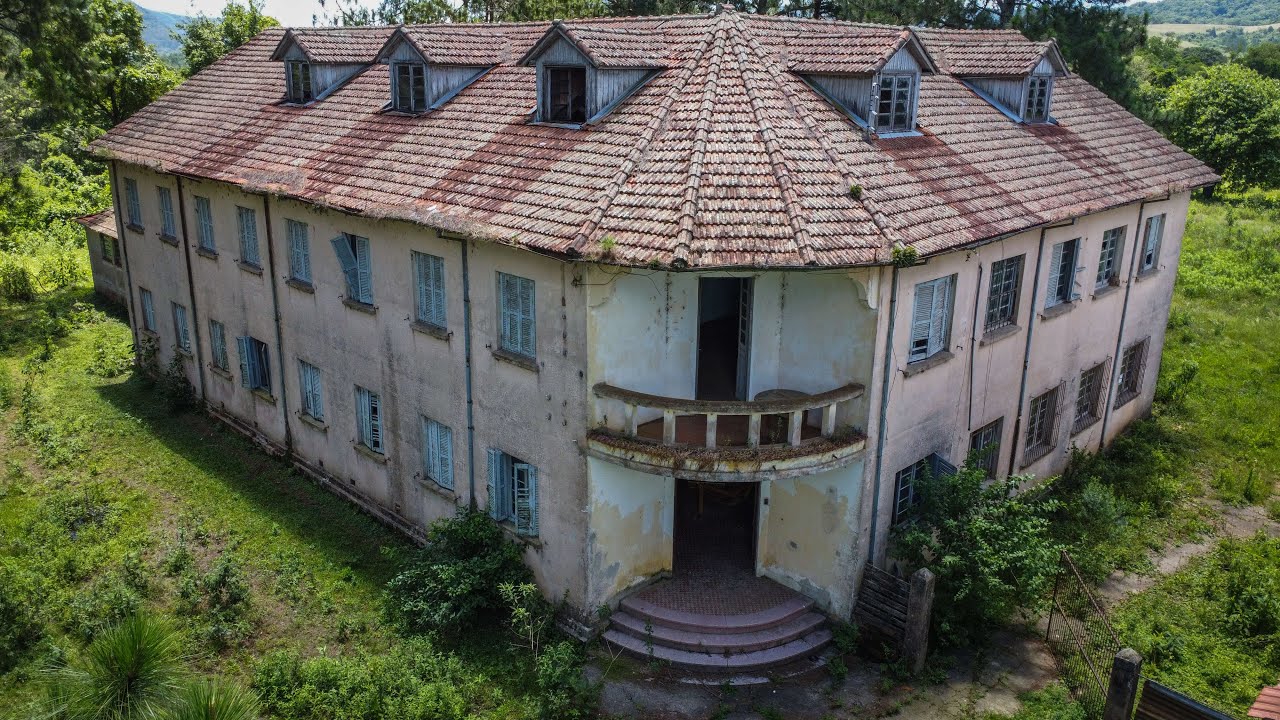 IMENSO CONVENTO DE FREIRAS ABANDONADO DESDE 1989!