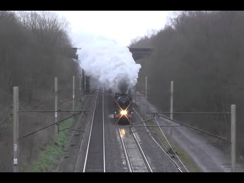 45690 Roars up the WCML; The Salopian Express 28-03-2015