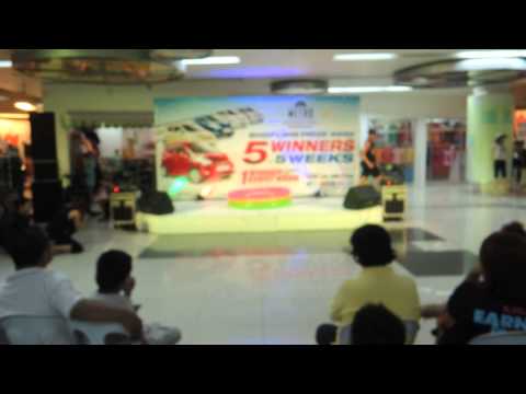 ASIAN PRIDE GUEST PERFORMANCE @ MARKET MARKET TAGUIG ! like that humble party people cool music