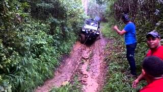 preview picture of video 'CIBAO 4X4 OFF ROAD Los muchachos en monteo para El Piñon de Pedro Garcia'