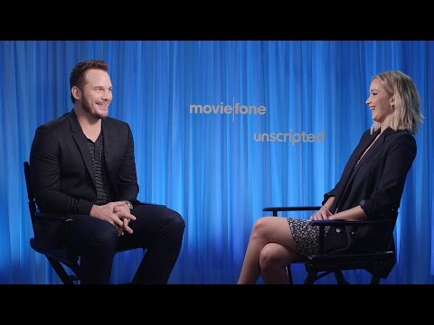 , title : '’Passengers’ | Unscripted | Chris Pratt, Jennifer Lawrence'