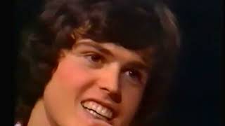 Donny and Marie Osmond - Morning side of the mountain (Stereo)
