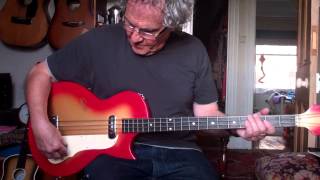 Video thumbnail for JASPERHAPPY'S 1950'S DALLAS TUXEDO BASS by jasperhappy