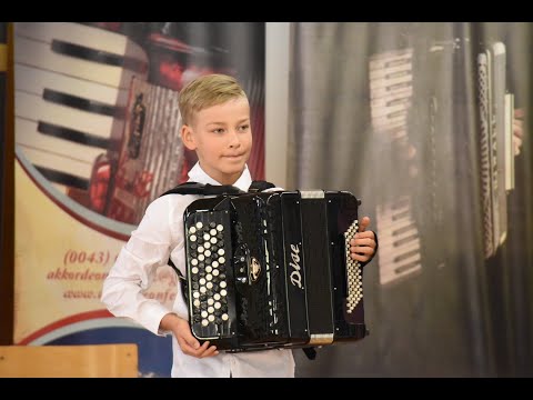 Petri Makkonen"Ghost Party"