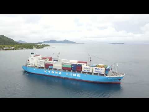 Vídeo drone (aéreo) do Kyowa Falcon em Weno (Moen) encontrado na lagoa Chuuk, estado de Chuuk