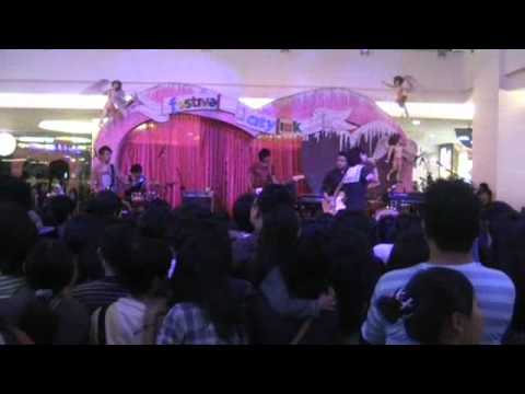 HAYBOMB - Masa Bahagia.flv